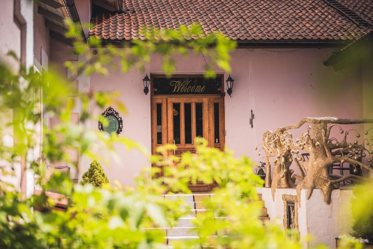Villa Meretare تويلا المظهر الخارجي الصورة